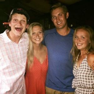 Meet your Posher, Keeley